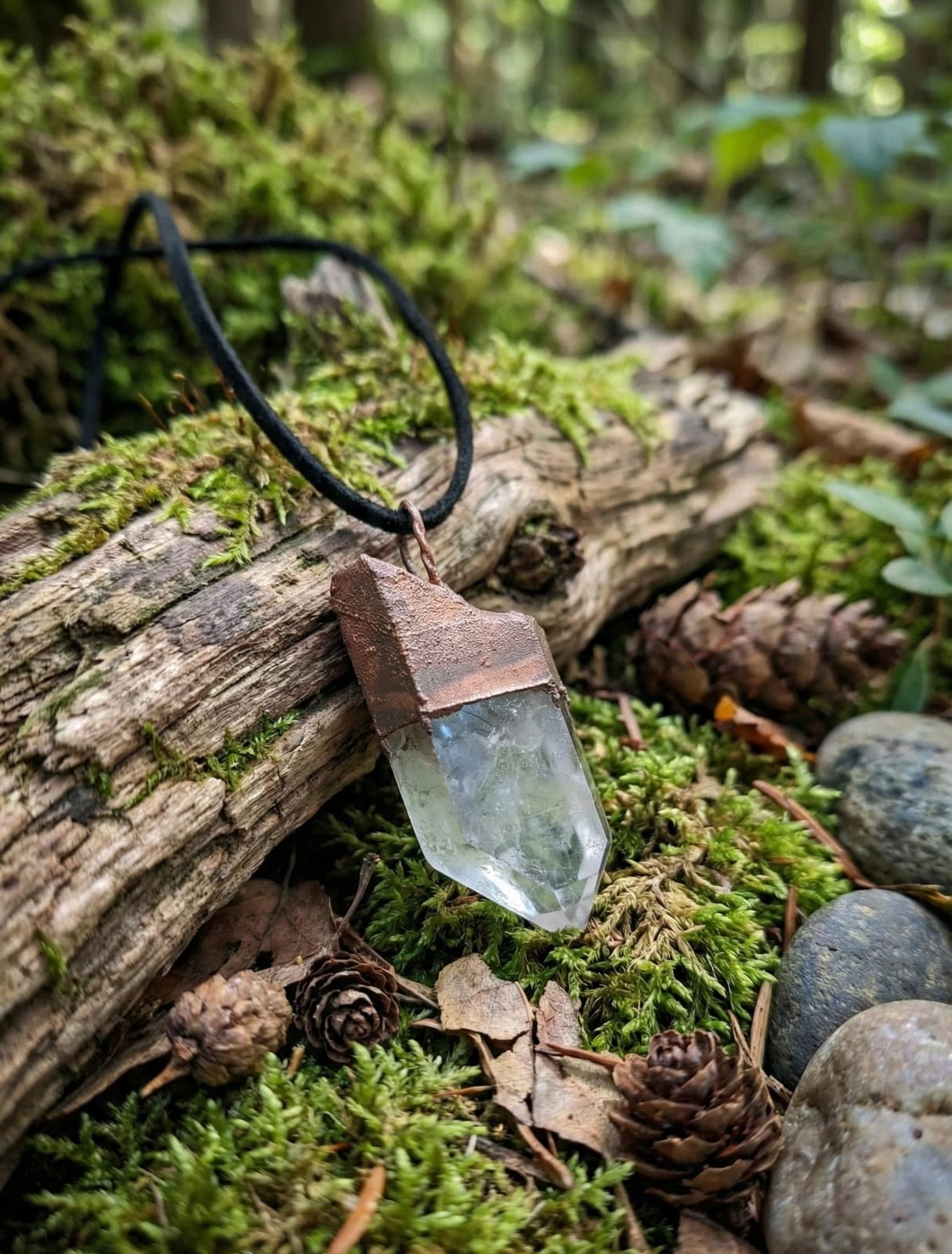 Amuleto Gemma - Cristal com Cobre Eletroformado